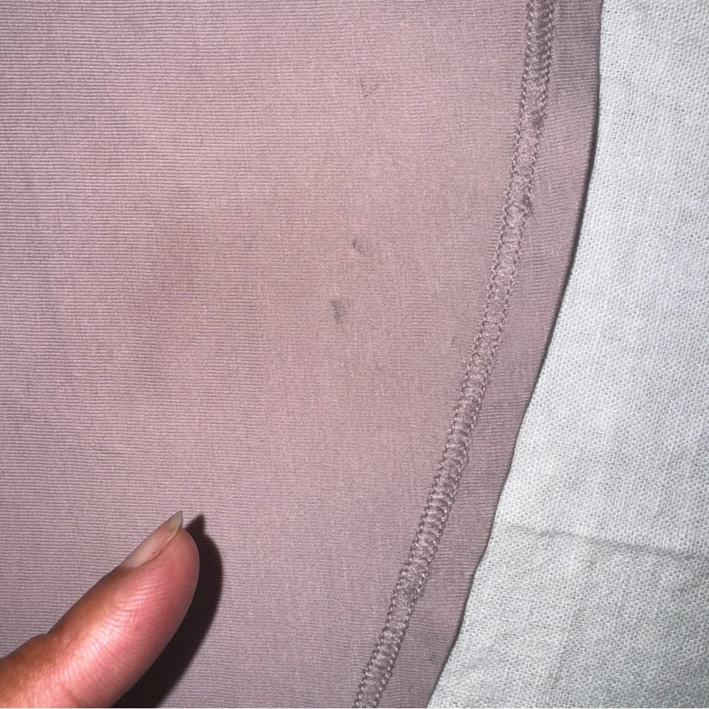Lululemon Athletica Muscle Sleeveless Mauve Top XS Shirt High‎ Low Workout #cc